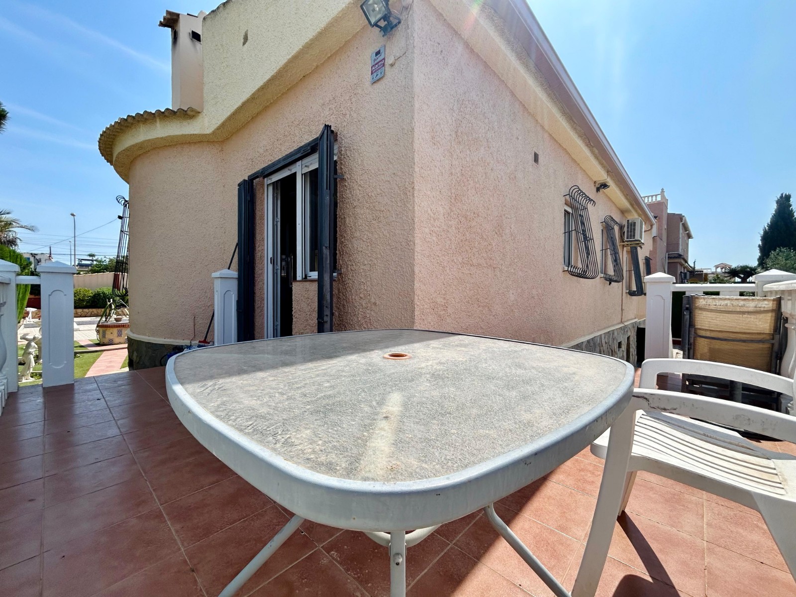 3 Bed, 2 Bath, HouseFor Sale, El Chaparral, Alicante