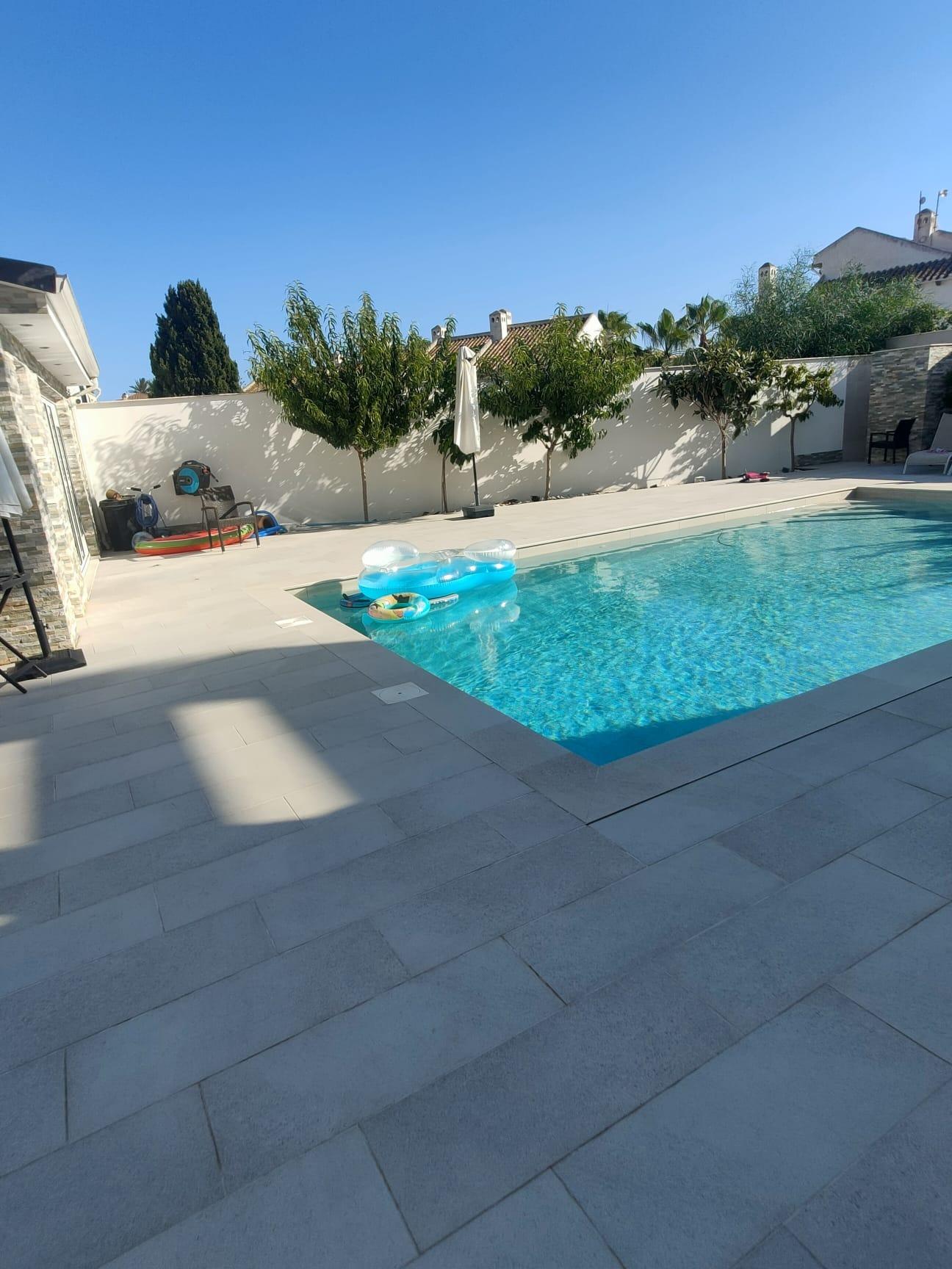 4 Bed, 3 Bath, HouseFor Sale, Orihuela Costa, Alicante