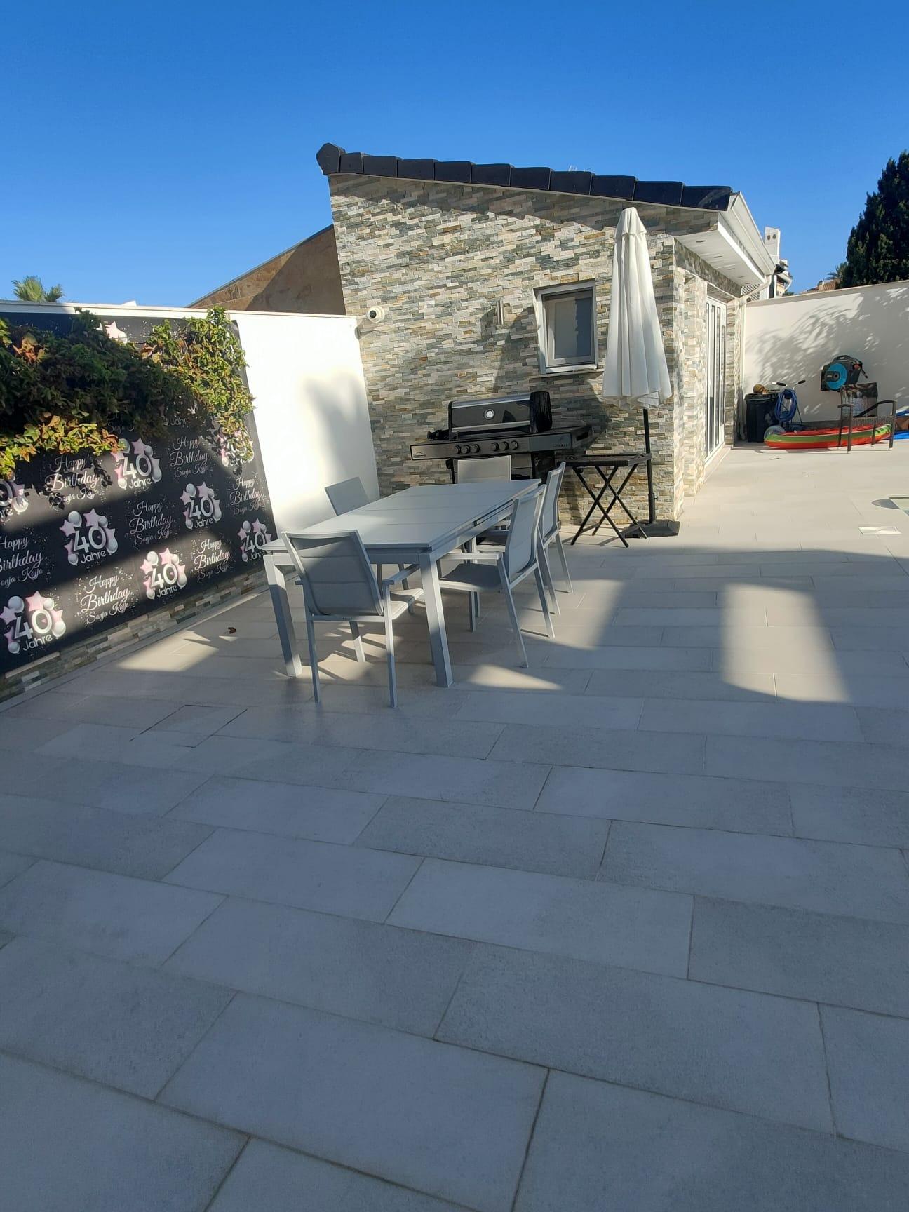 4 Bed, 3 Bath, HouseFor Sale, Orihuela Costa, Alicante