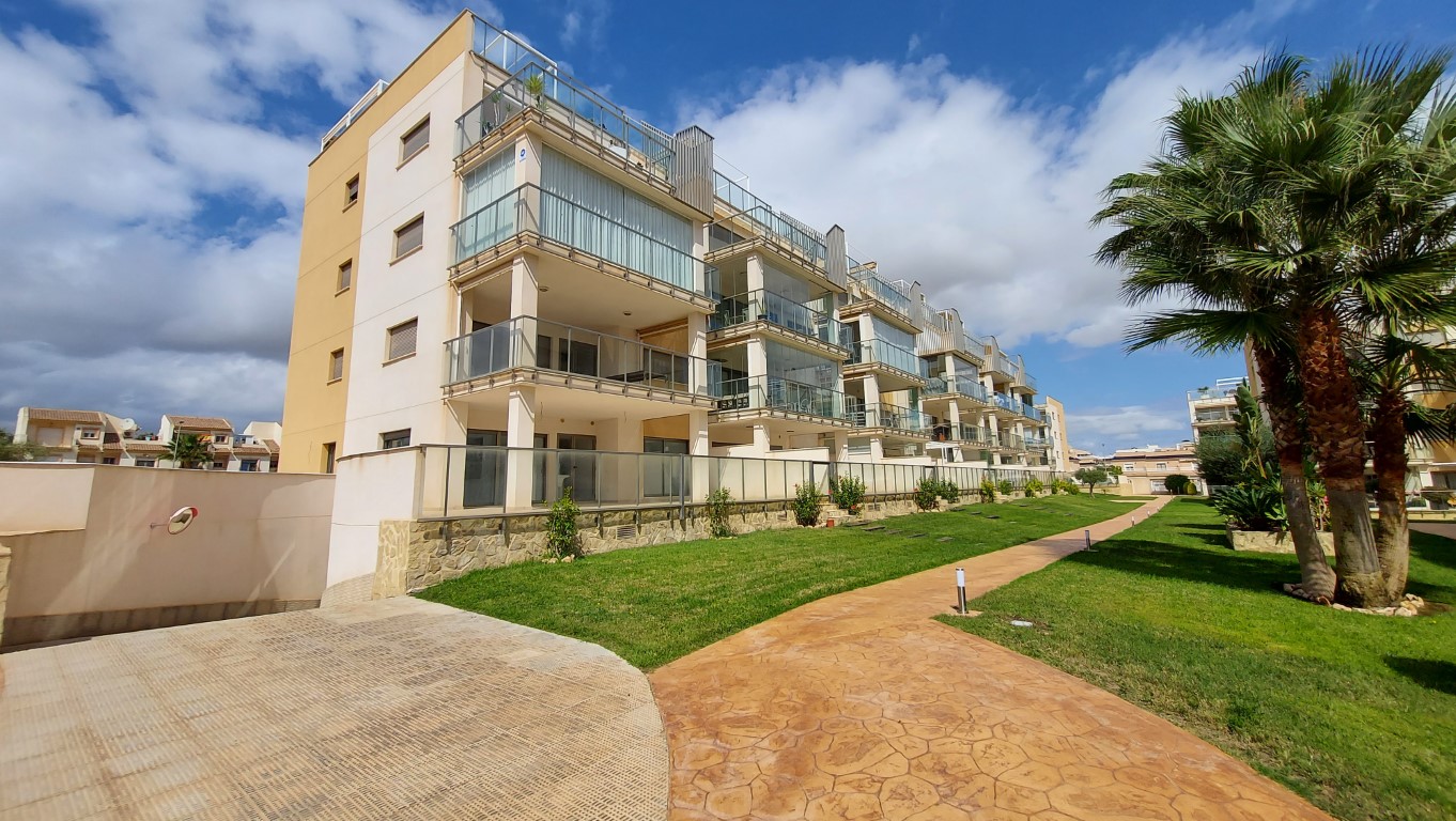 3 Bed, 2 Bath, ApartmentFor Sale, Orihuela Costa, Alicante 3 Bed, 2 Bath, ApartmentFor Sale, Orihuela Costa, Alicante