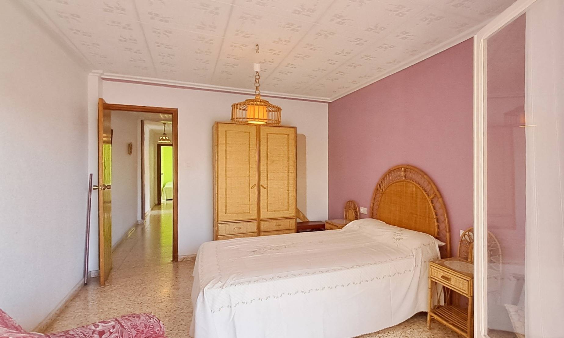 3 Bed, 2 Bath, ApartmentFor Sale, Torrevieja, Alicante