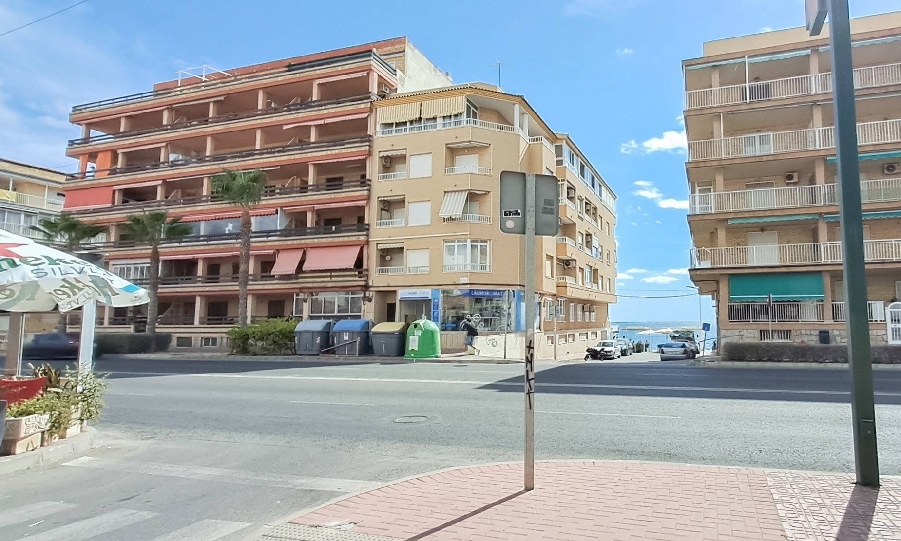 3 Bed, 2 Bath, ApartmentFor Sale, Torrevieja, Alicante