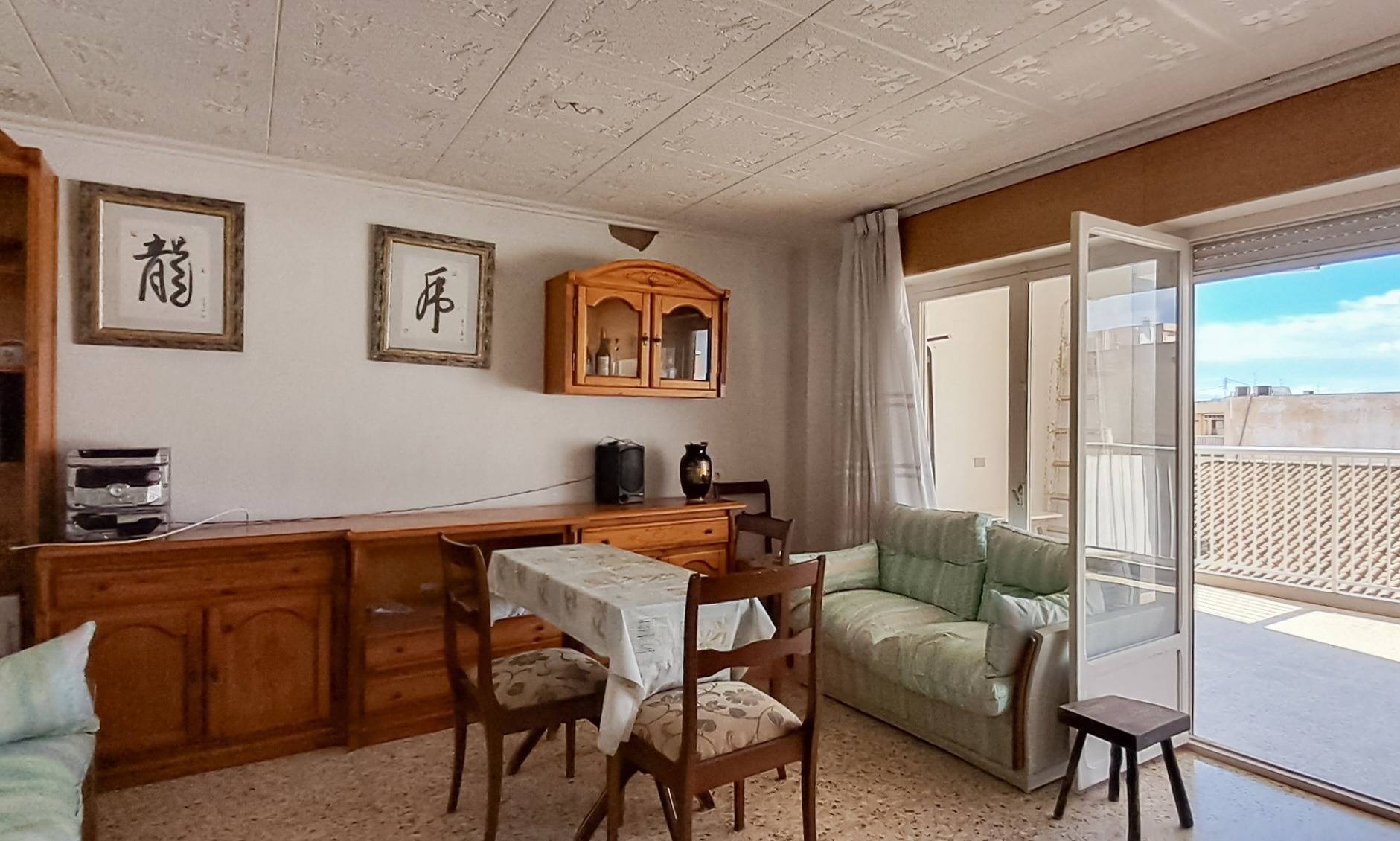 3 Bed, 2 Bath, ApartmentFor Sale, Torrevieja, Alicante