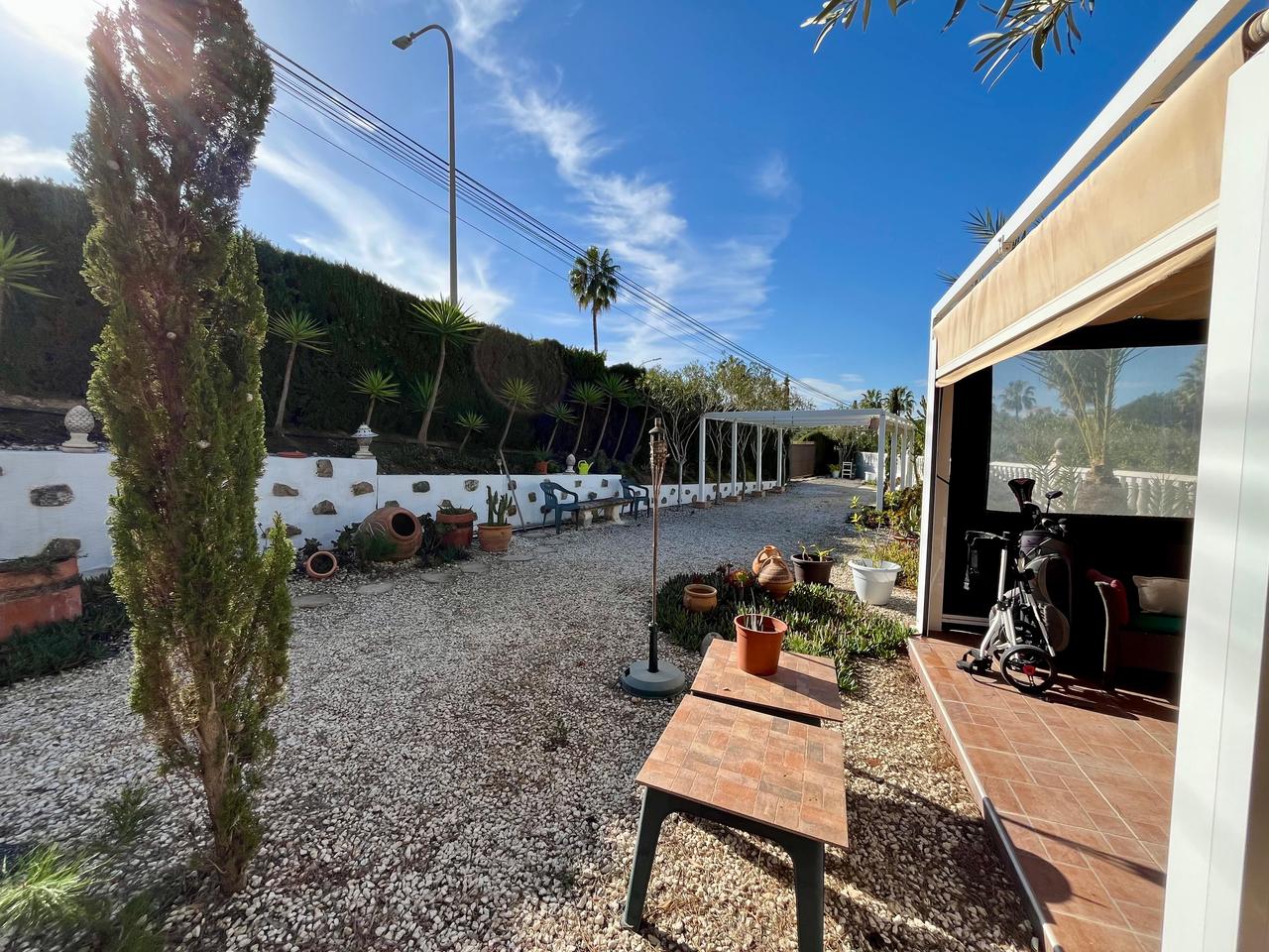 4 Bed, 2 Bath, HouseFor Sale, Villamartin, Alicante