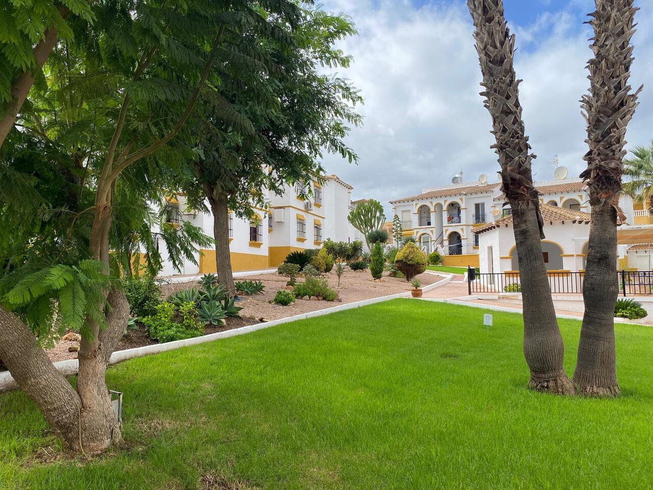1 Bed, 1 Bath, ApartmentFor Sale, Villamartin, Alicante