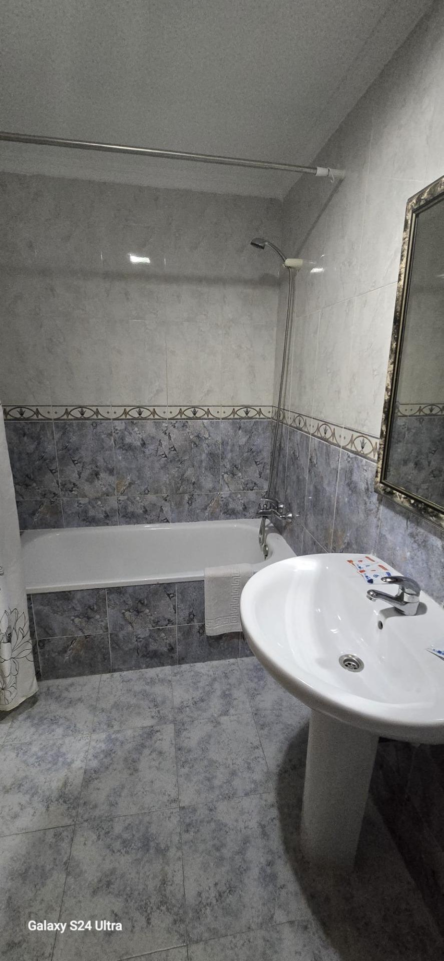 3 Bed, 2 Bath, ApartmentFor Sale, Torrevieja, Alicante