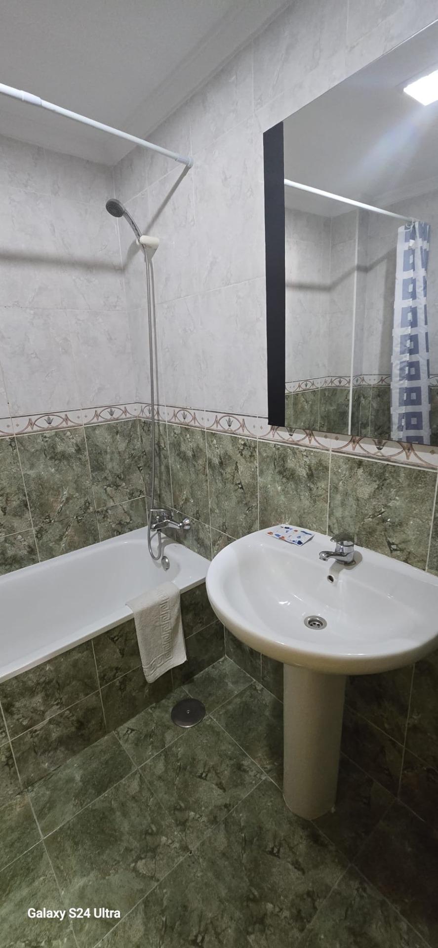 3 Bed, 2 Bath, ApartmentFor Sale, Torrevieja, Alicante