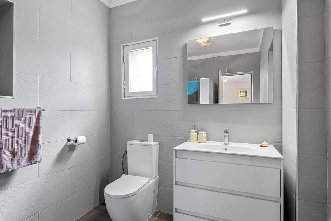 3 Bed, 11 Bath, HouseFor Sale, Los Montesinos, Alicante