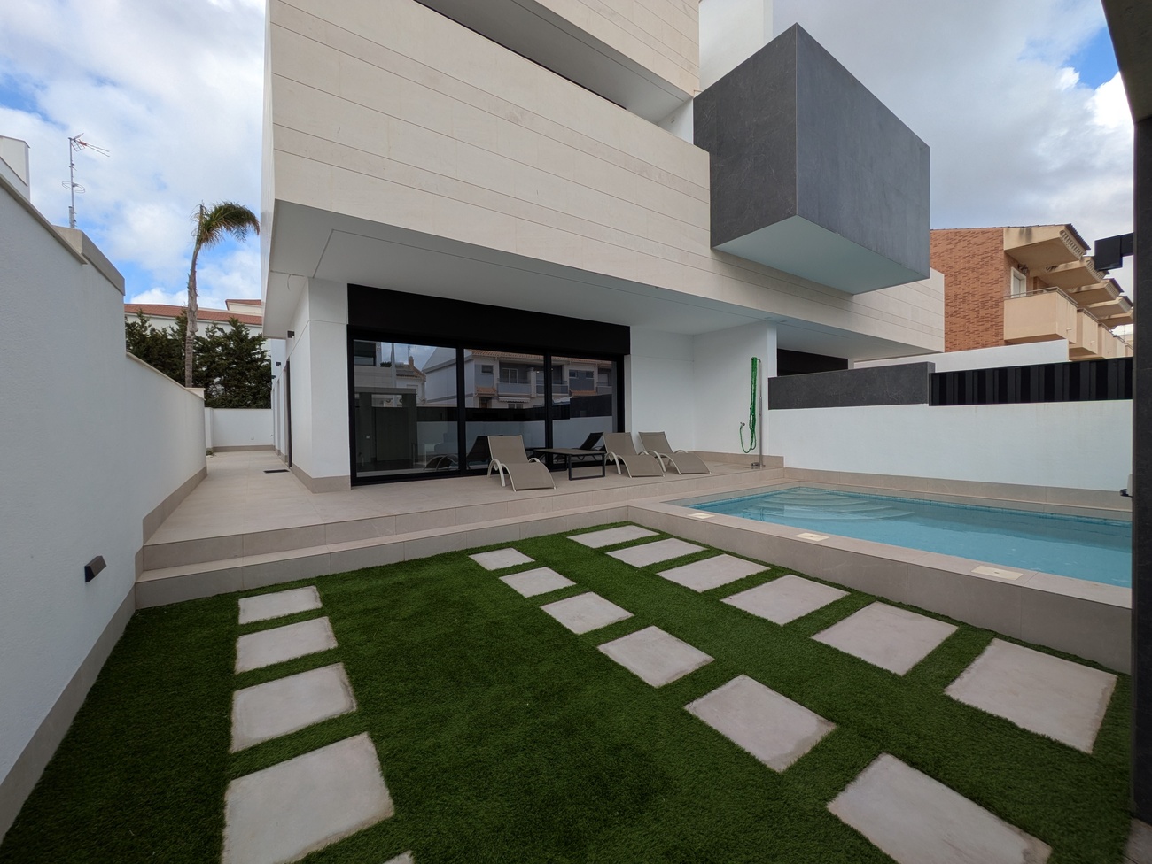 3 Bed, 2 Bath, HouseFor Sale, Pilar De La Horadada, Alicante