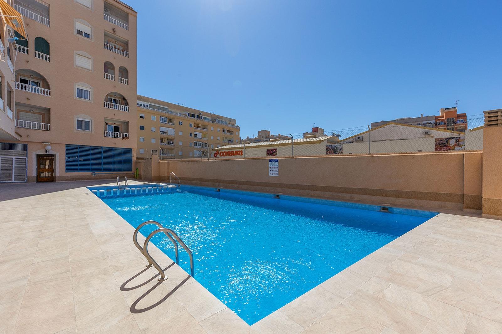2 Bed, 1 Bath, ApartmentFor Sale, Torrevieja, Alicante 2 Bed, 1 Bath, ApartmentFor Sale, Torrevieja, Alicante