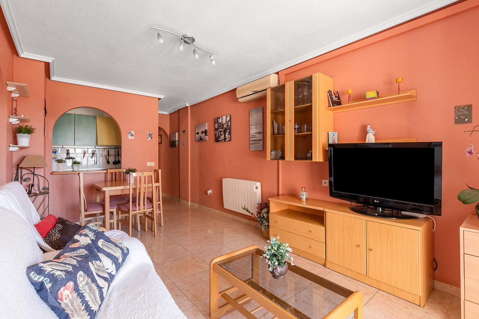 2 Bed, 1 Bath, ApartmentFor Sale, Torrevieja, Alicante