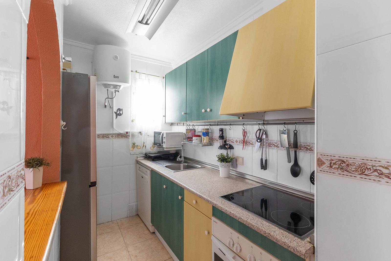 2 Bed, 1 Bath, ApartmentFor Sale, Torrevieja, Alicante