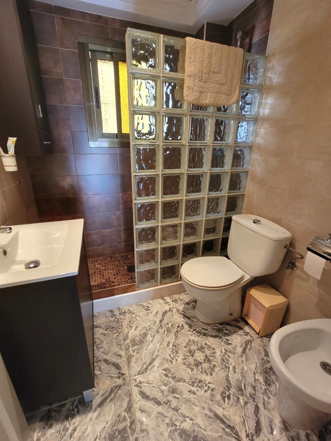 2 Bed, 2 Bath, HouseFor Sale, Torrevieja, Alicante