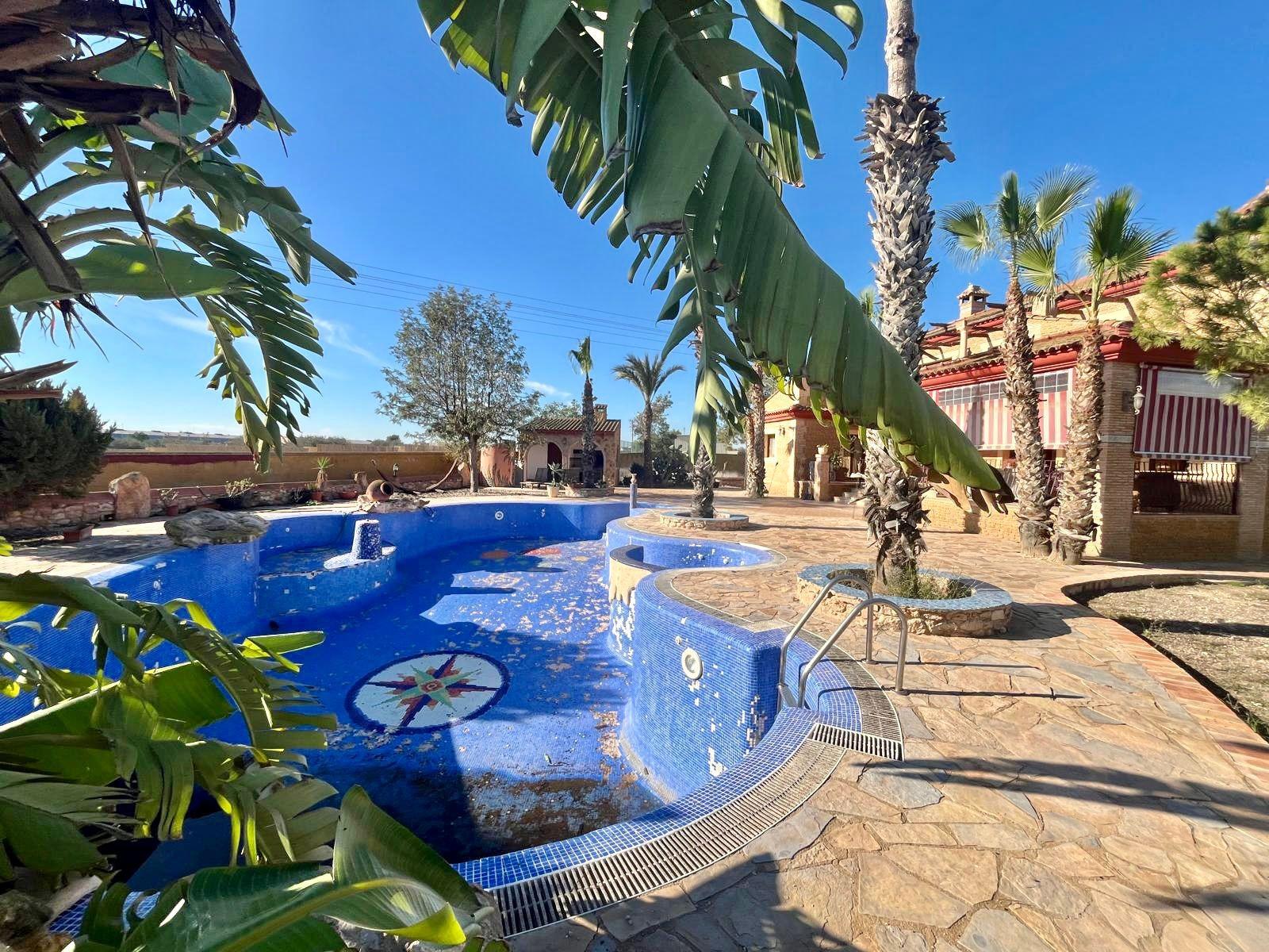 4 Bed, 2 Bath, HouseFor Sale, Rojales, Alicante