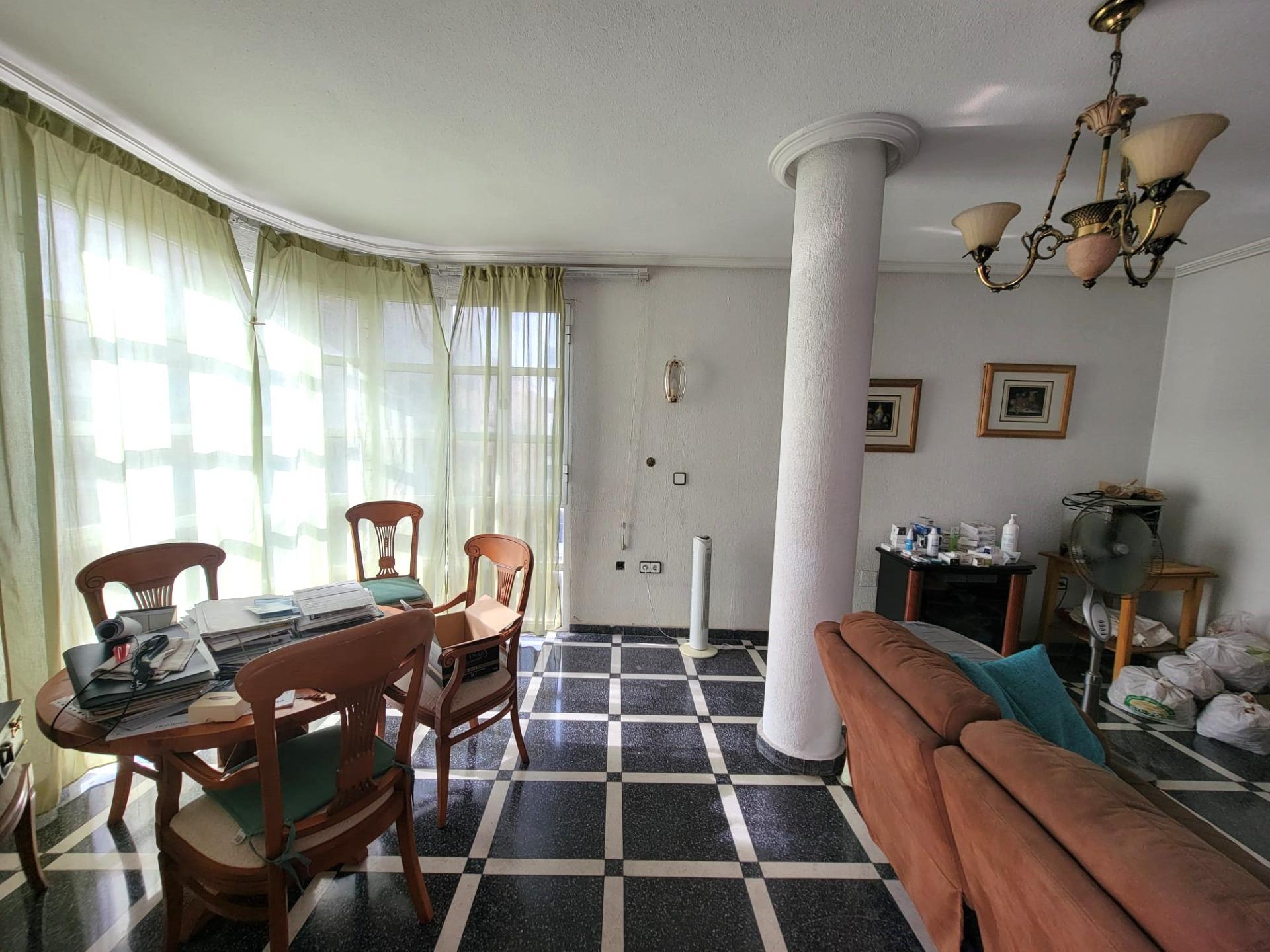 3 Bed, 2 Bath, ApartmentFor Sale, Torrevieja, Alicante