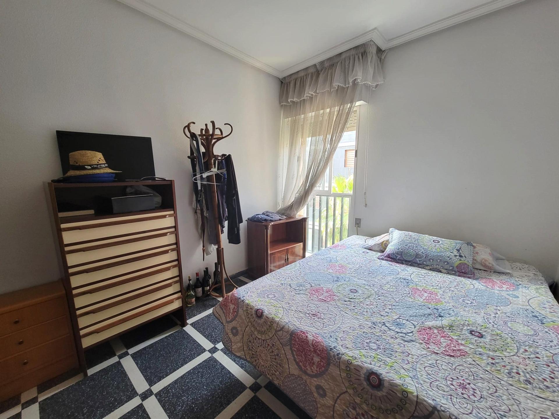 3 Bed, 2 Bath, ApartmentFor Sale, Torrevieja, Alicante