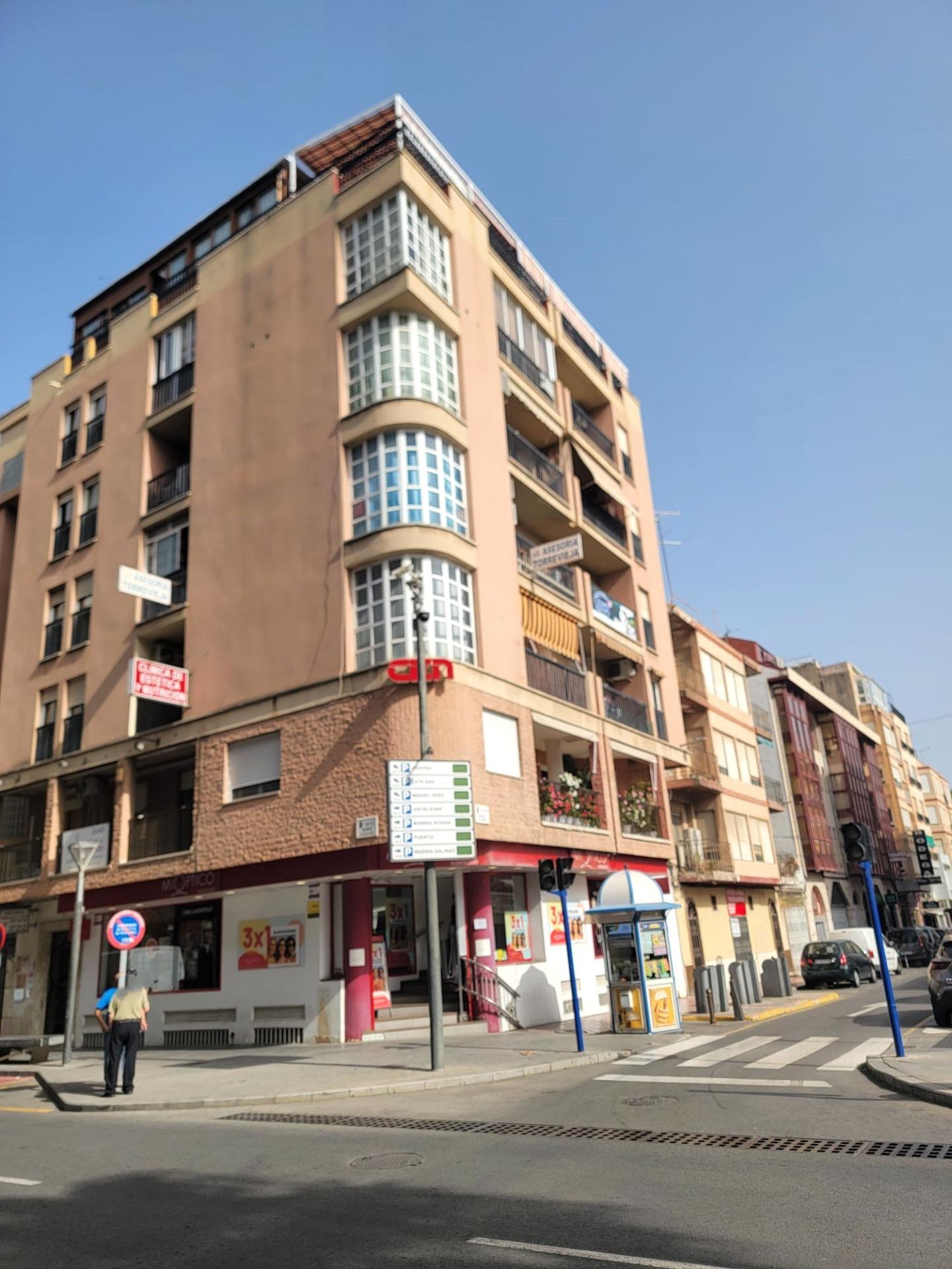 3 Bed, 2 Bath, ApartmentFor Sale, Torrevieja, Alicante