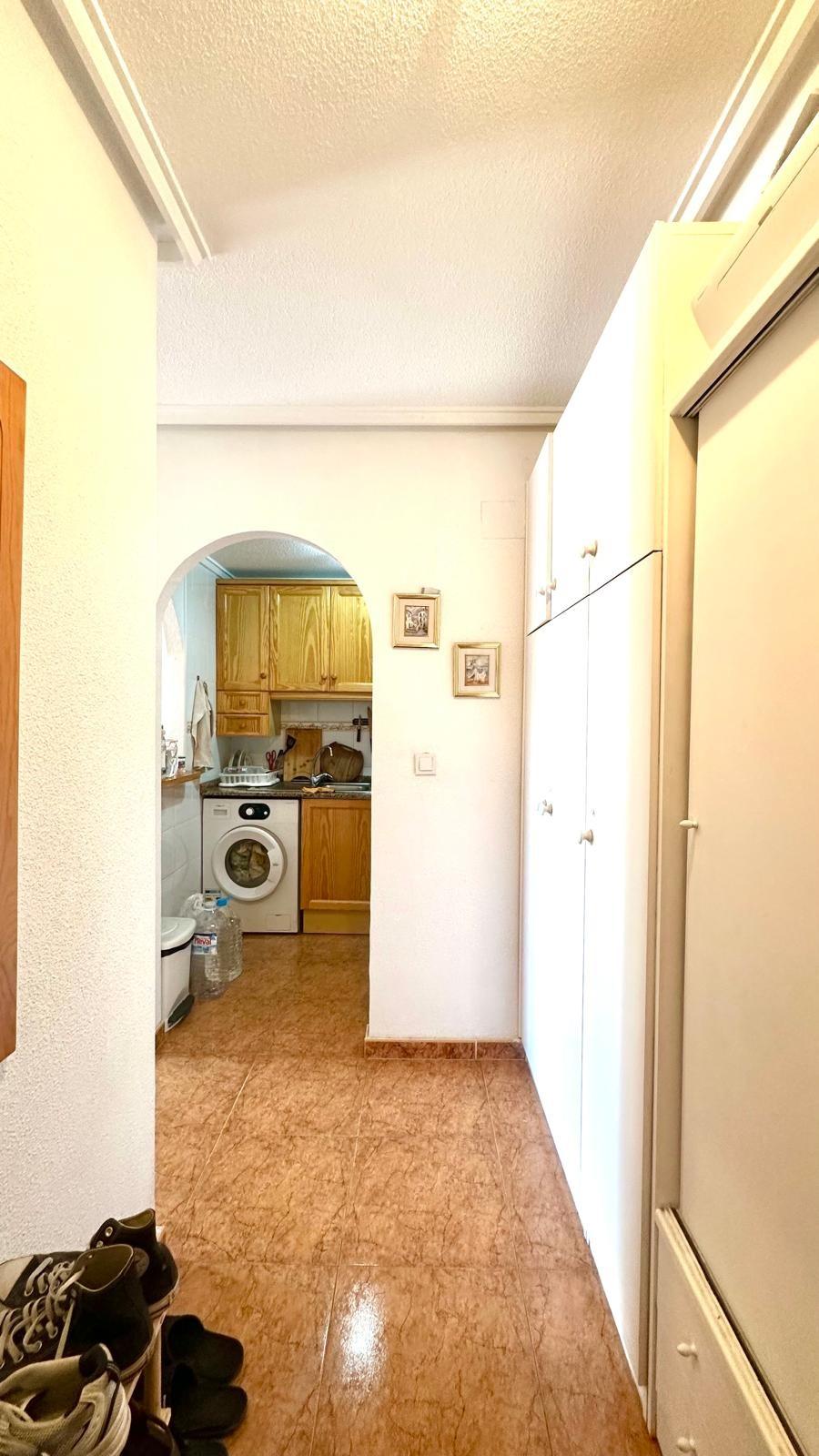 2 Bed, 1 Bath, ApartmentFor Sale, Torrevieja, Alicante