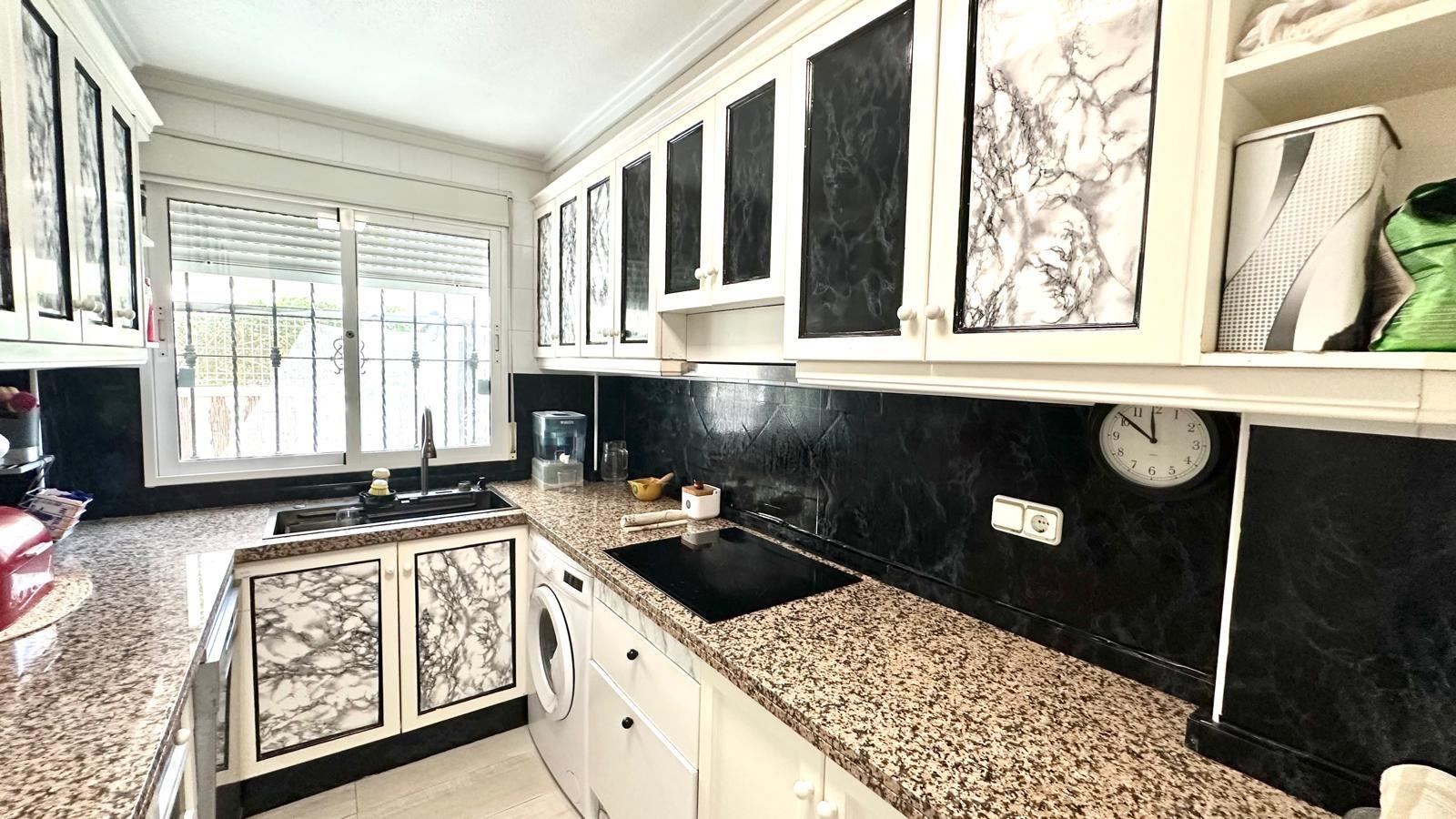 4 Bed, 3 Bath, HouseFor Sale, Orihuela Costa, Alicante