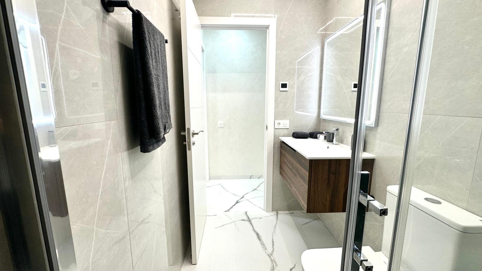 2 Bed, 2 Bath, ApartmentFor Sale, Torrevieja, Alicante