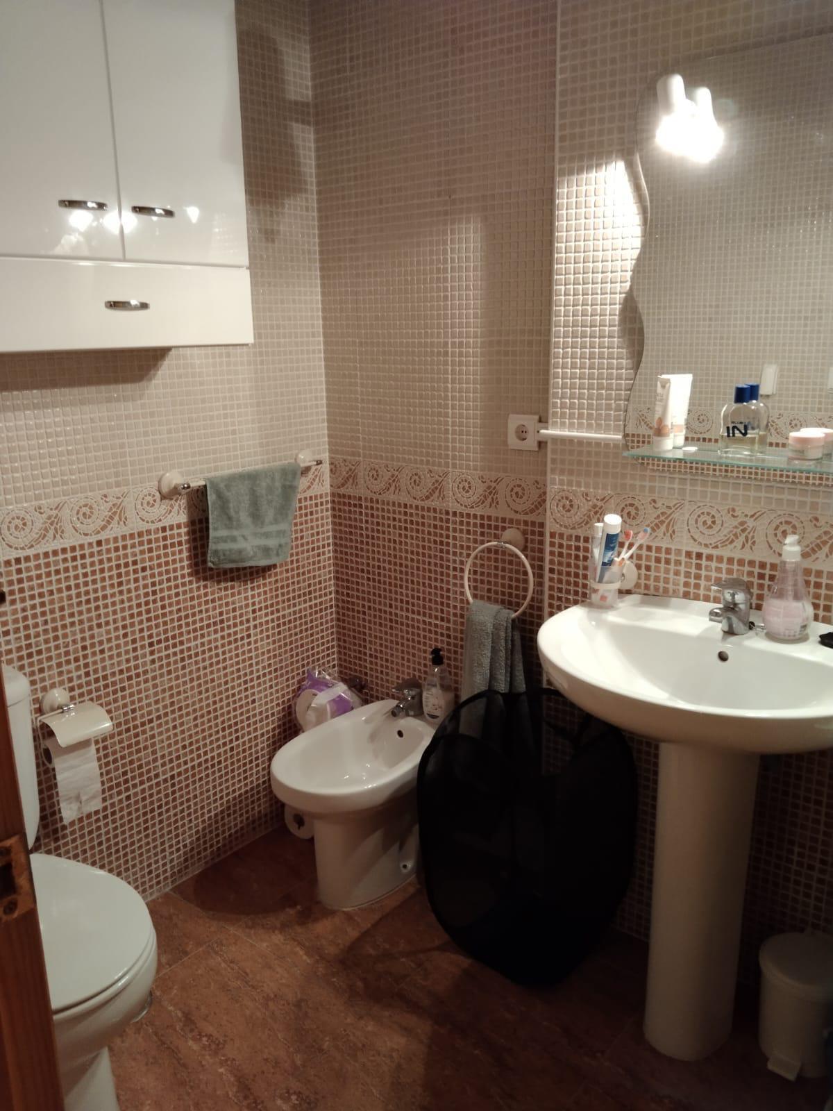 2 Bed, 1 Bath, ApartmentFor Sale, Torrevieja, Alicante
