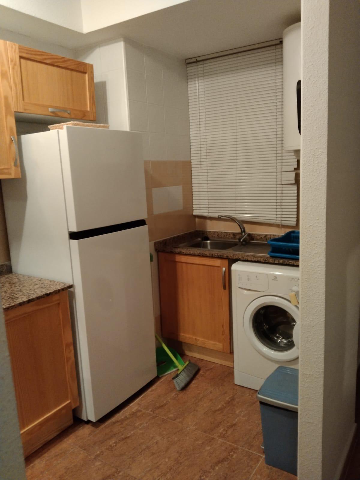 2 Bed, 1 Bath, ApartmentFor Sale, Torrevieja, Alicante