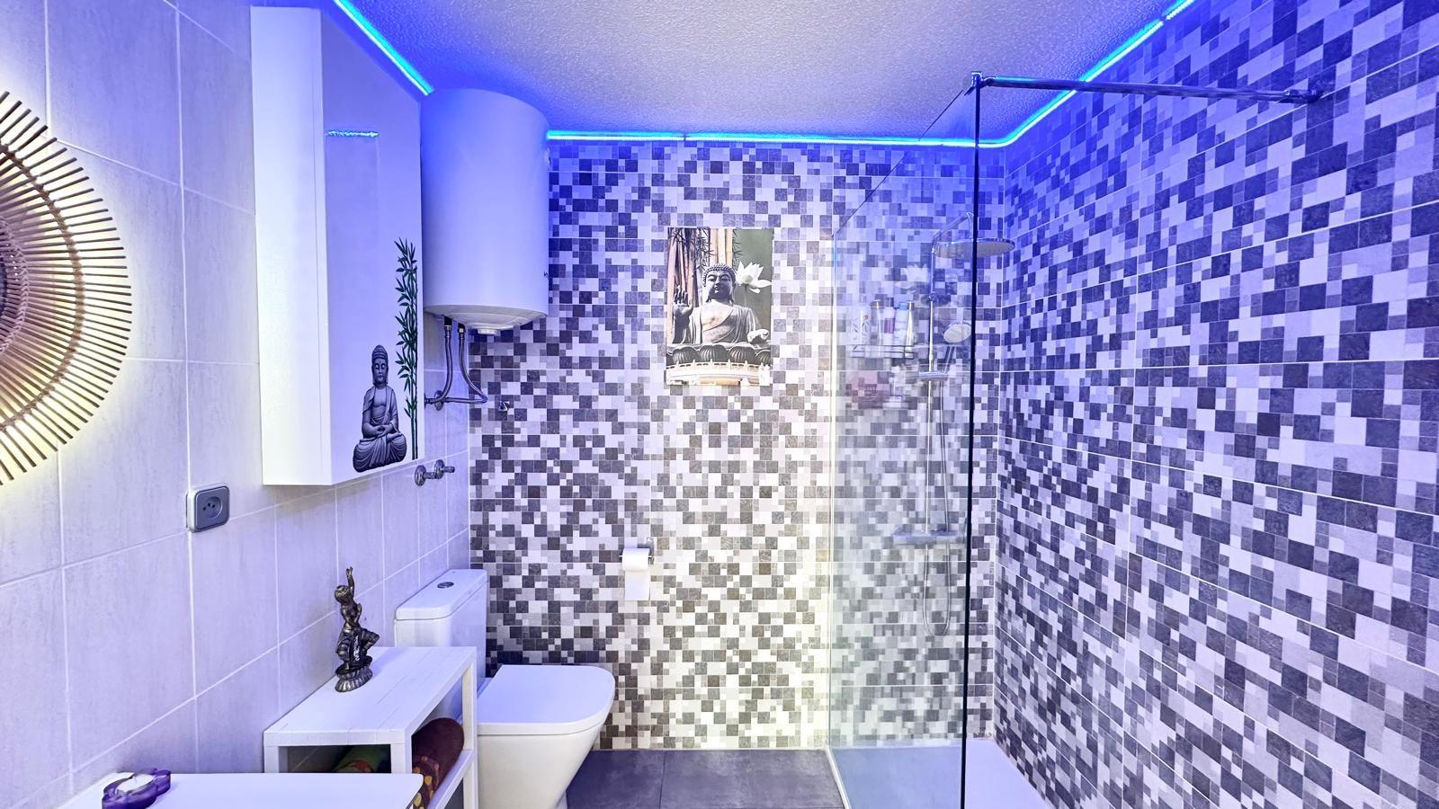 1 Bed, 1 Bath, ApartmentFor Sale, Torrevieja, Alicante