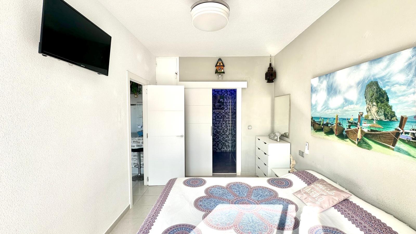 1 Bed, 1 Bath, ApartmentFor Sale, Torrevieja, Alicante