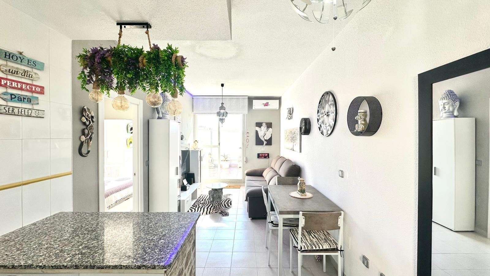 1 Bed, 1 Bath, ApartmentFor Sale, Torrevieja, Alicante