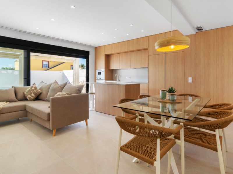 3 Bed, 2 Bath, HouseFor Sale, Torrevieja, Alicante