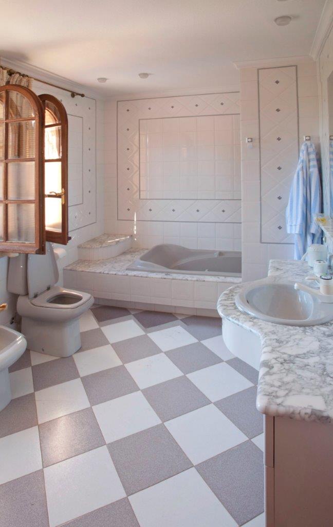 5 Bed, 5 Bath, HouseFor Sale, Orihuela Costa, Alicante