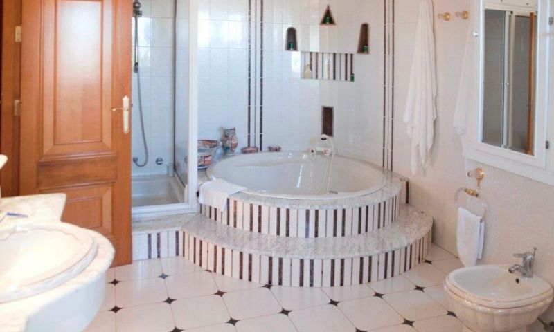 5 Bed, 5 Bath, HouseFor Sale, Orihuela Costa, Alicante