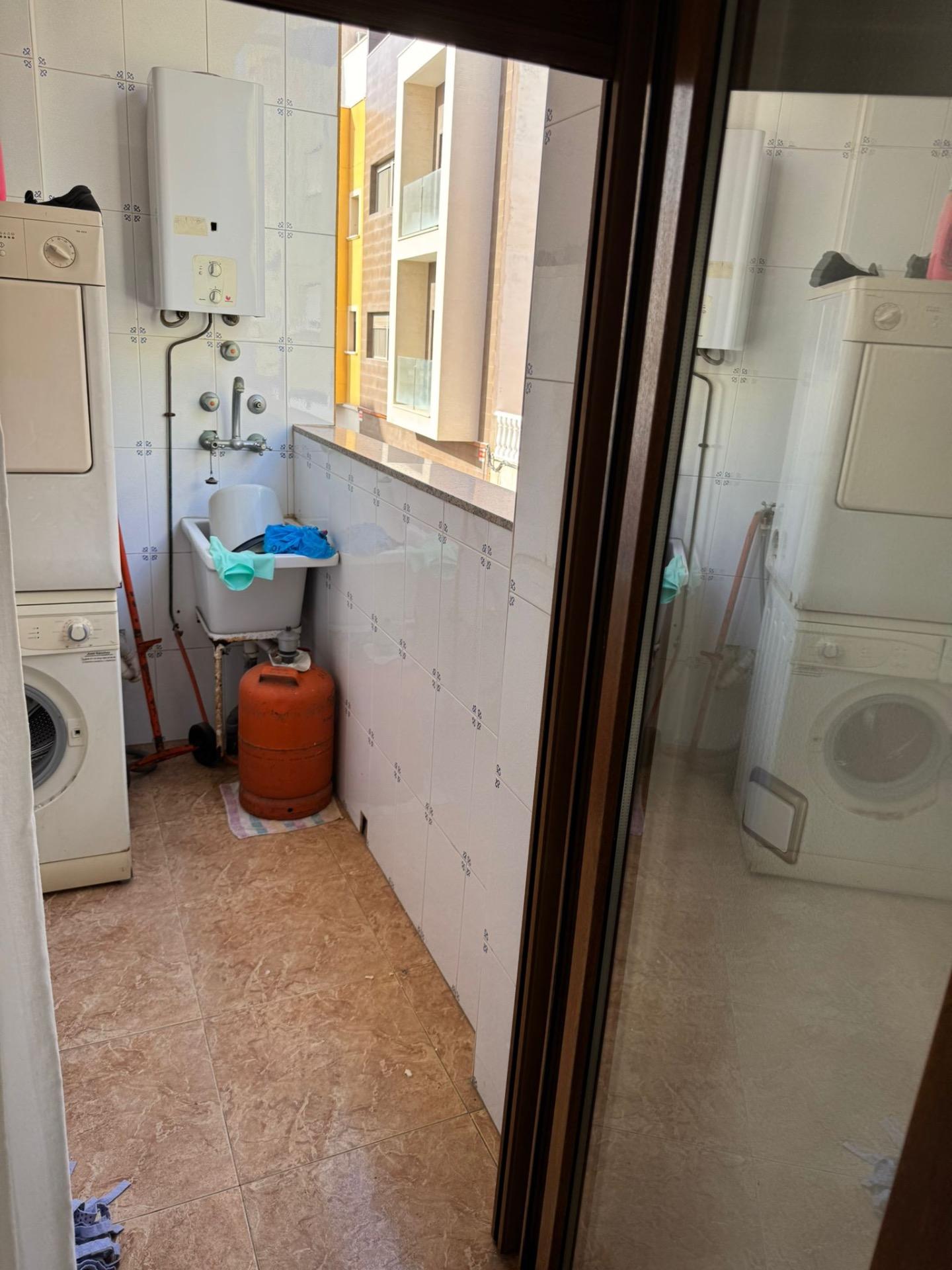 2 Bed, 1 Bath, ApartmentFor Sale, Torrevieja, Alicante