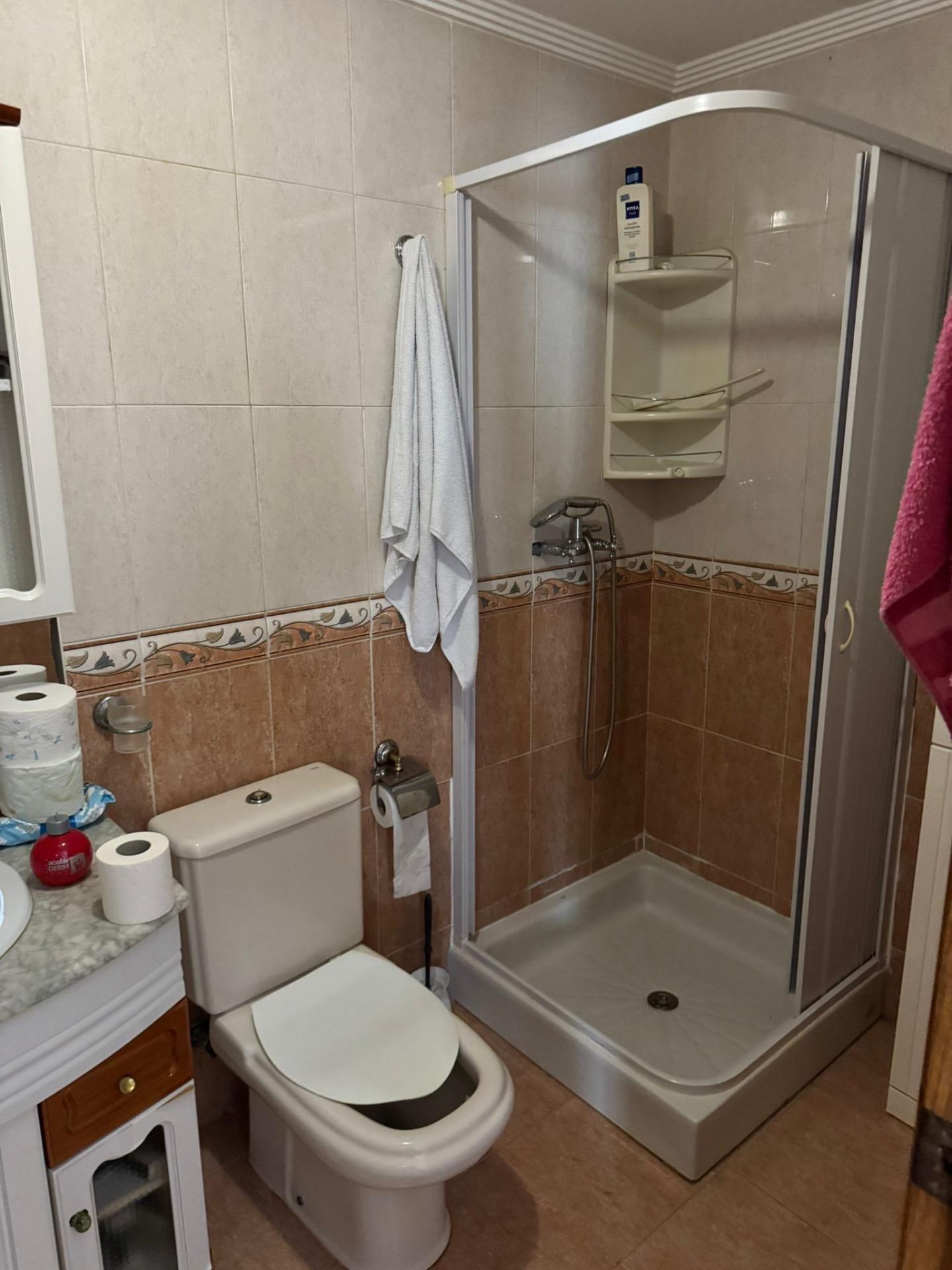2 Bed, 1 Bath, ApartmentFor Sale, Torrevieja, Alicante