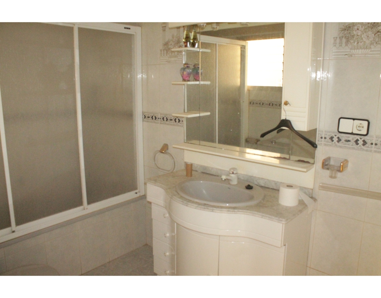 3 Bed, 2 Bath, HouseFor Sale, Pinoso, Alicante 3 Bed, 2 Bath, HouseFor Sale, Pinoso, Alicante