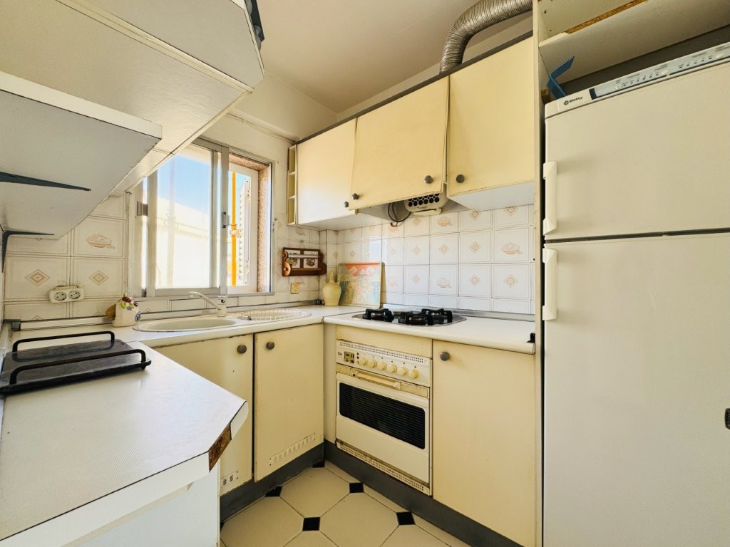 2 Bed, 1 Bath, ApartmentFor Sale, La Mata, Alicante