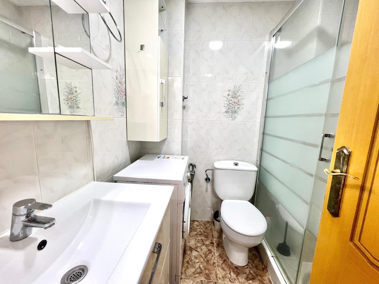 2 Bed, 1 Bath, ApartmentFor Sale, Torrevieja, Alicante 2 Bed, 1 Bath, ApartmentFor Sale, Torrevieja, Alicante