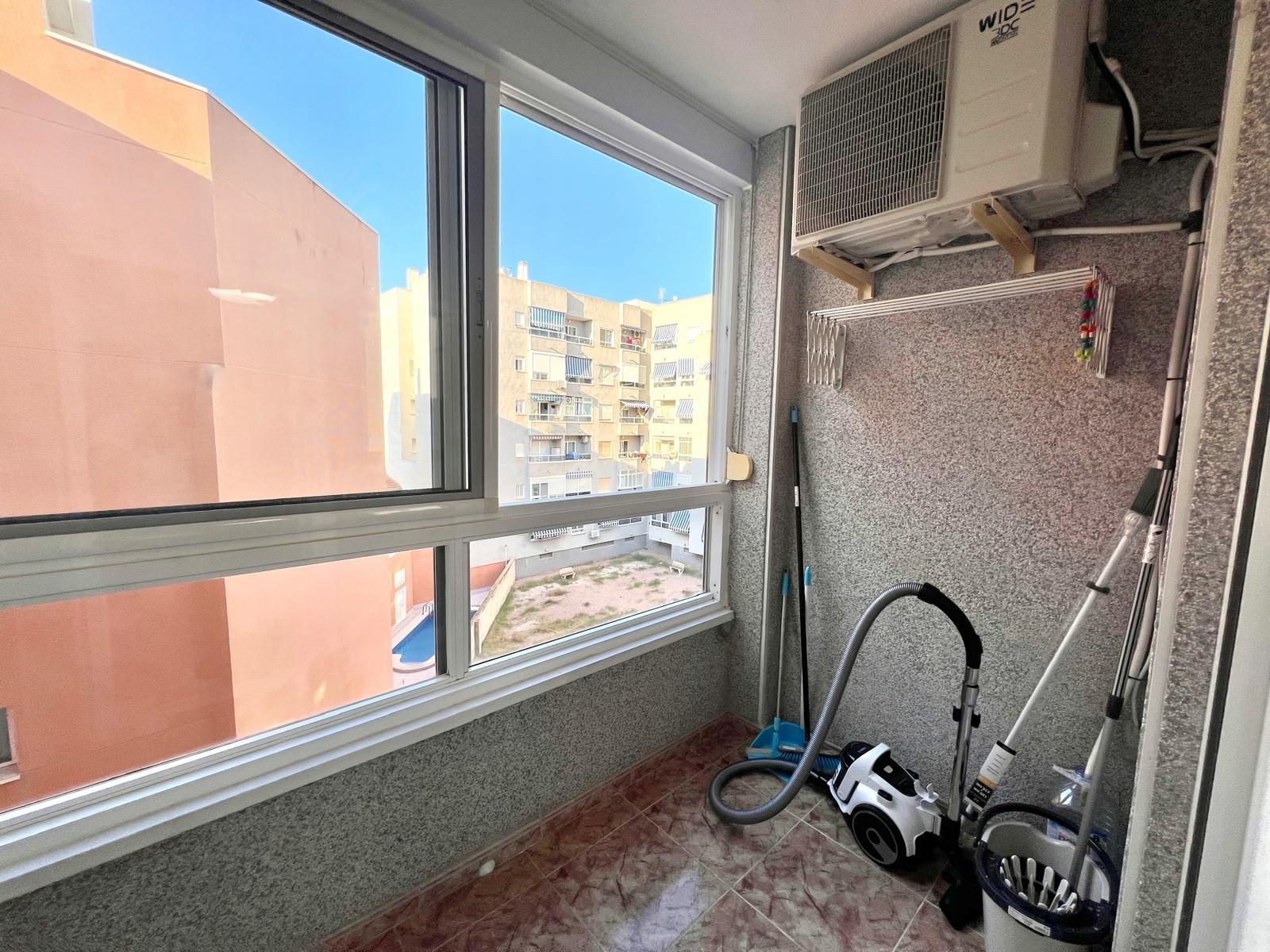 2 Bed, 1 Bath, ApartmentFor Sale, Torrevieja, Alicante 2 Bed, 1 Bath, ApartmentFor Sale, Torrevieja, Alicante