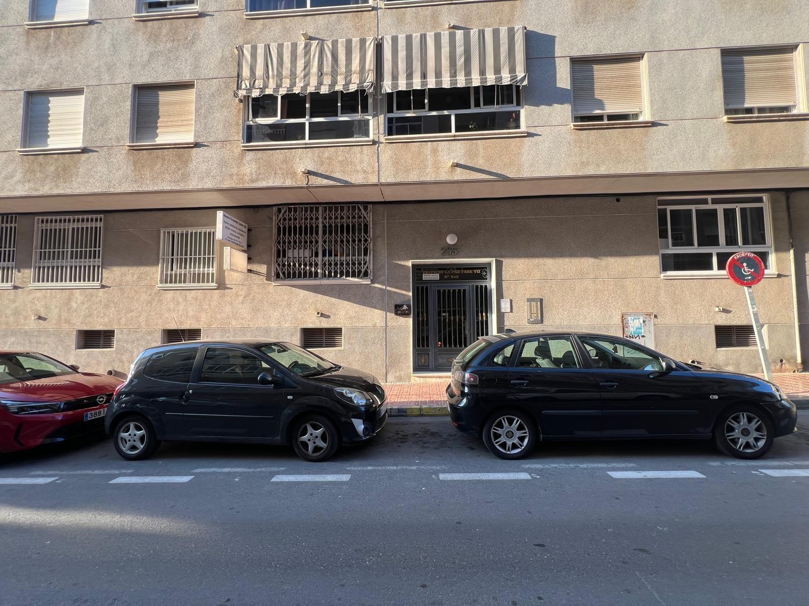 2 Bed, 1 Bath, ApartmentFor Sale, Torrevieja, Alicante 2 Bed, 1 Bath, ApartmentFor Sale, Torrevieja, Alicante