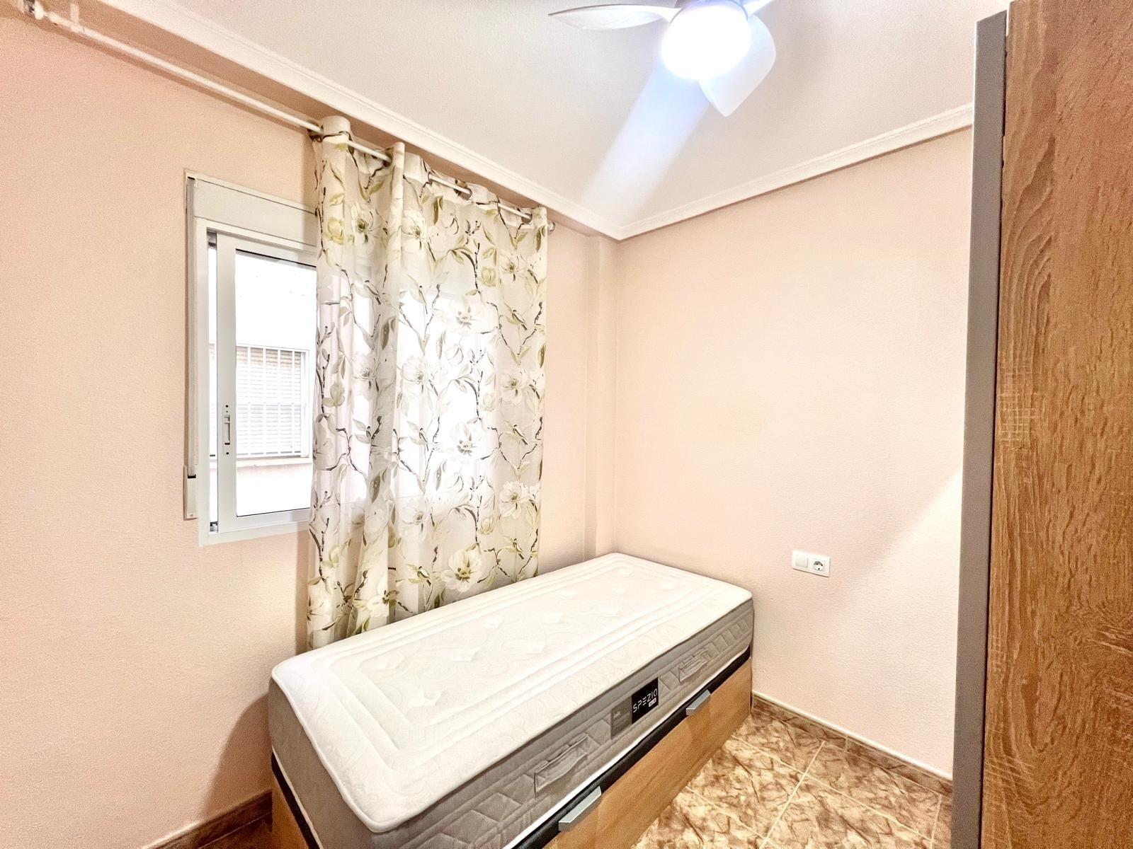 2 Bed, 1 Bath, ApartmentFor Sale, Torrevieja, Alicante 2 Bed, 1 Bath, ApartmentFor Sale, Torrevieja, Alicante