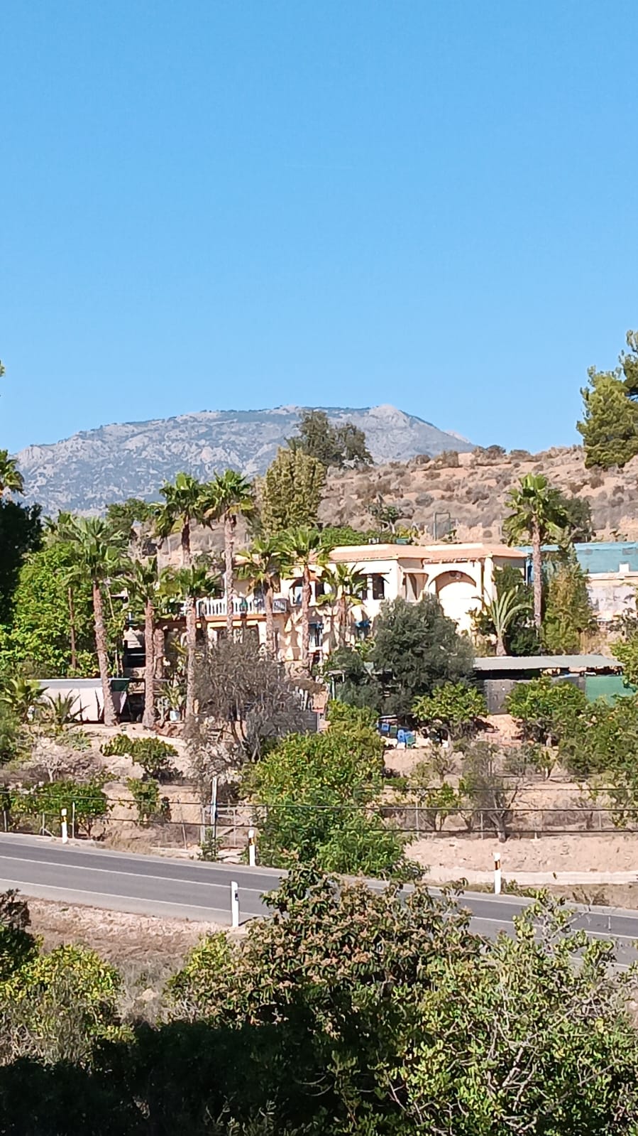 5 Bed, 2 Bath, HouseFor Sale, La Nucia, Alicante 5 Bed, 2 Bath, HouseFor Sale, La Nucia, Alicante