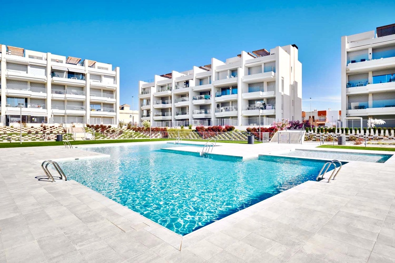 2 Bed, 2 Bath, ApartmentFor Sale, Villamartin, Alicante 2 Bed, 2 Bath, ApartmentFor Sale, Villamartin, Alicante