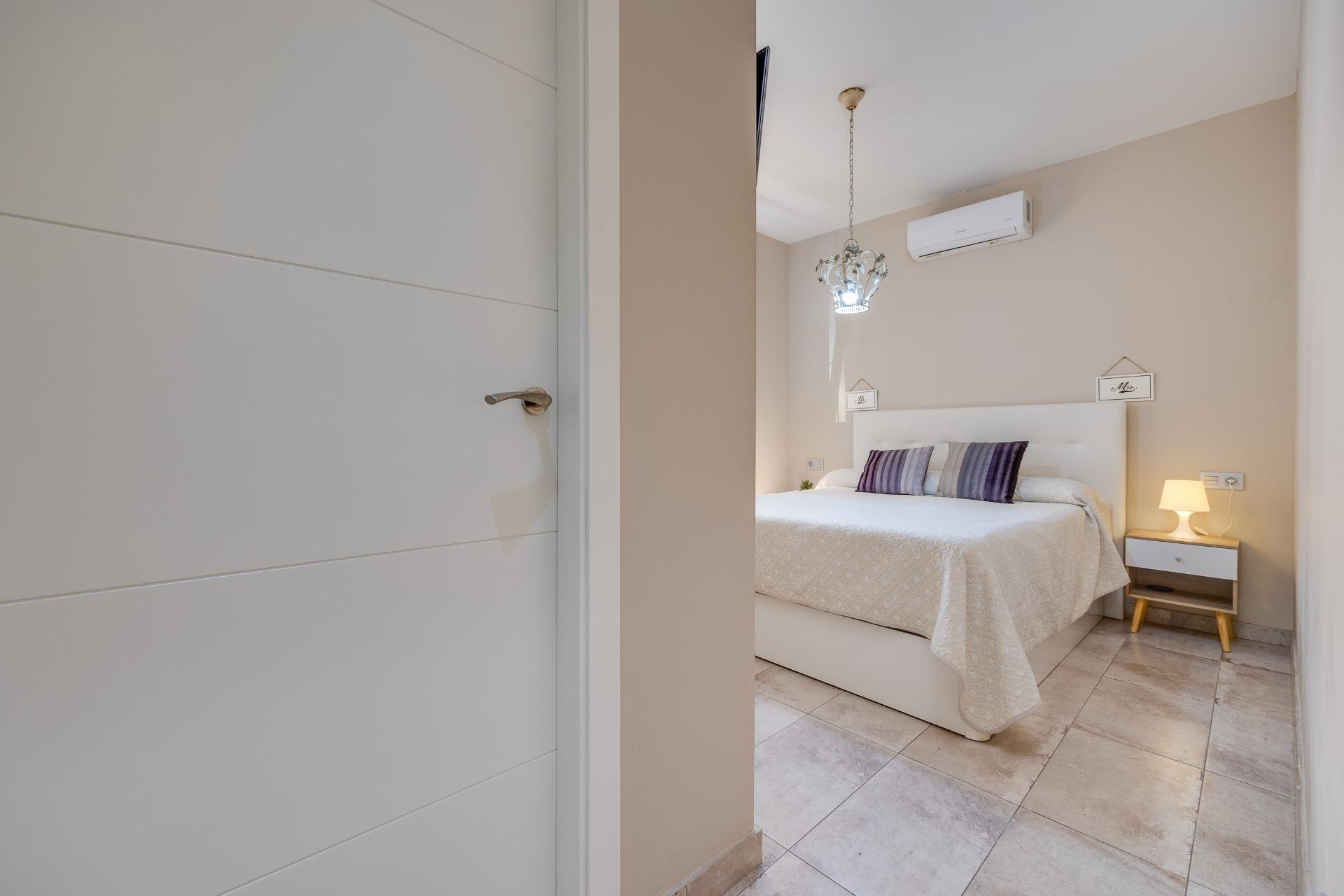 3 Bed, 1 Bath, HouseFor Sale, Torrevieja, Alicante