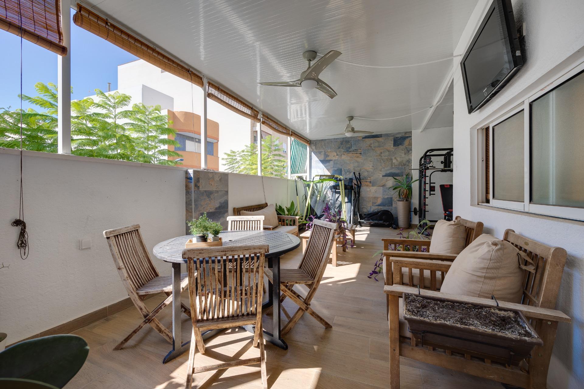 3 Bed, 1 Bath, HouseFor Sale, Torrevieja, Alicante