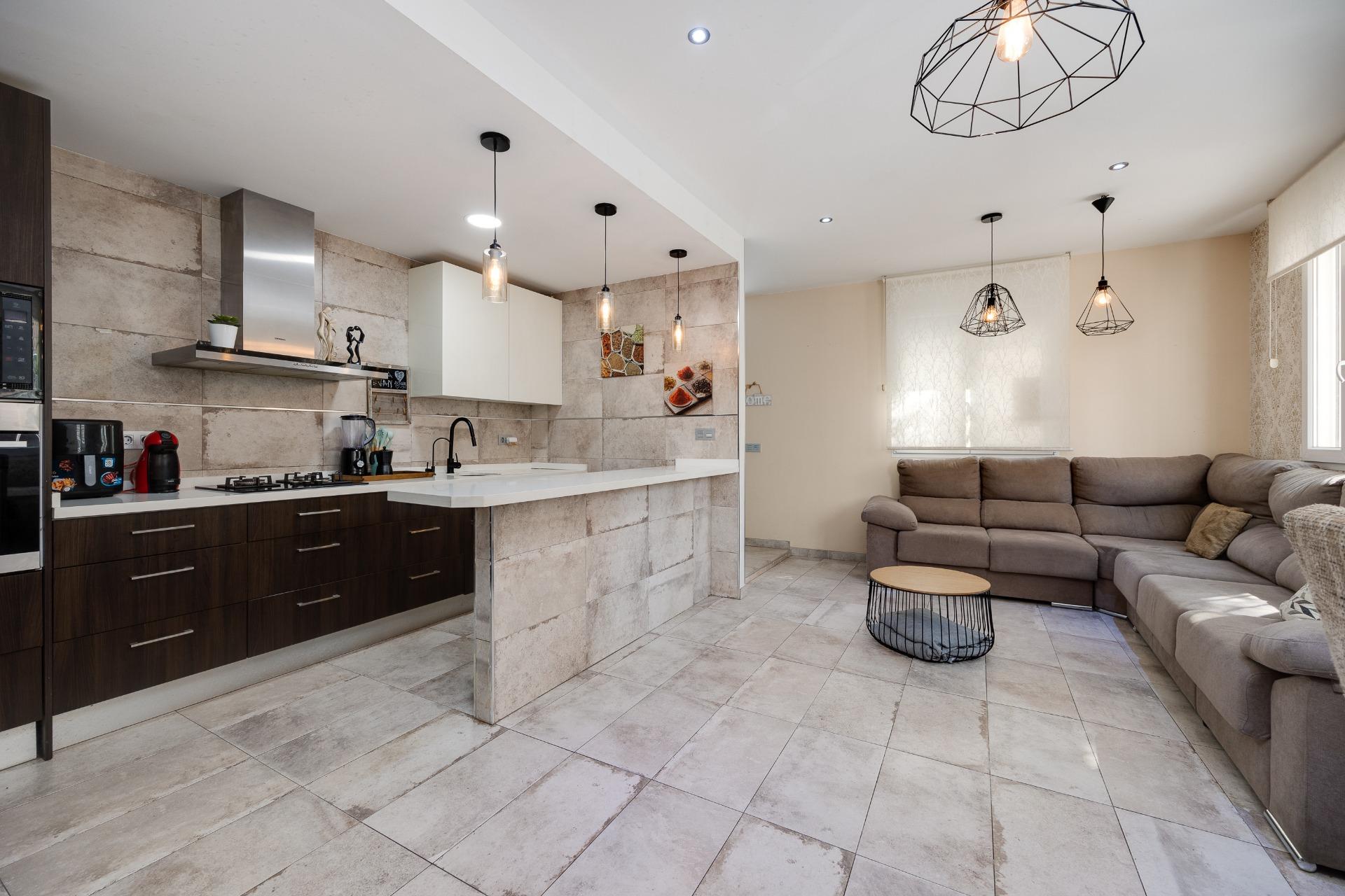 3 Bed, 1 Bath, HouseFor Sale, Torrevieja, Alicante