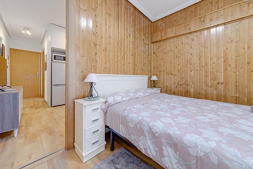 1 Bed, 1 Bath, ApartmentFor Sale, Torrevieja, Alicante