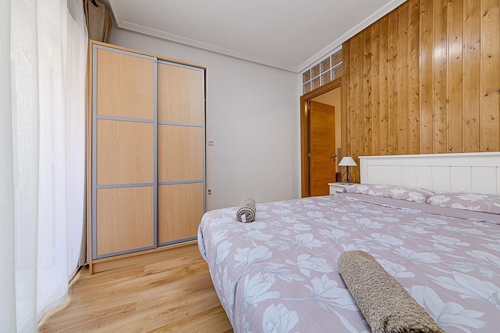 1 Bed, 1 Bath, ApartmentFor Sale, Torrevieja, Alicante