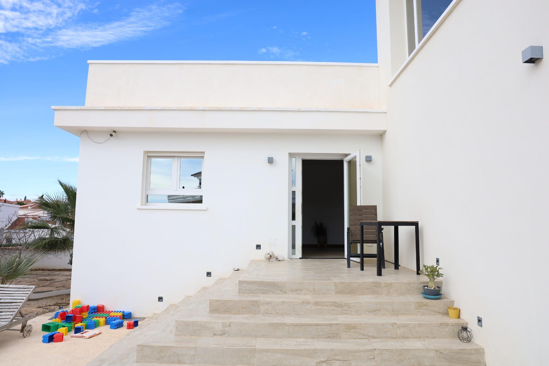 5 Bed, 3 Bath, HouseFor Sale, Ciudad Quesada, Alicante