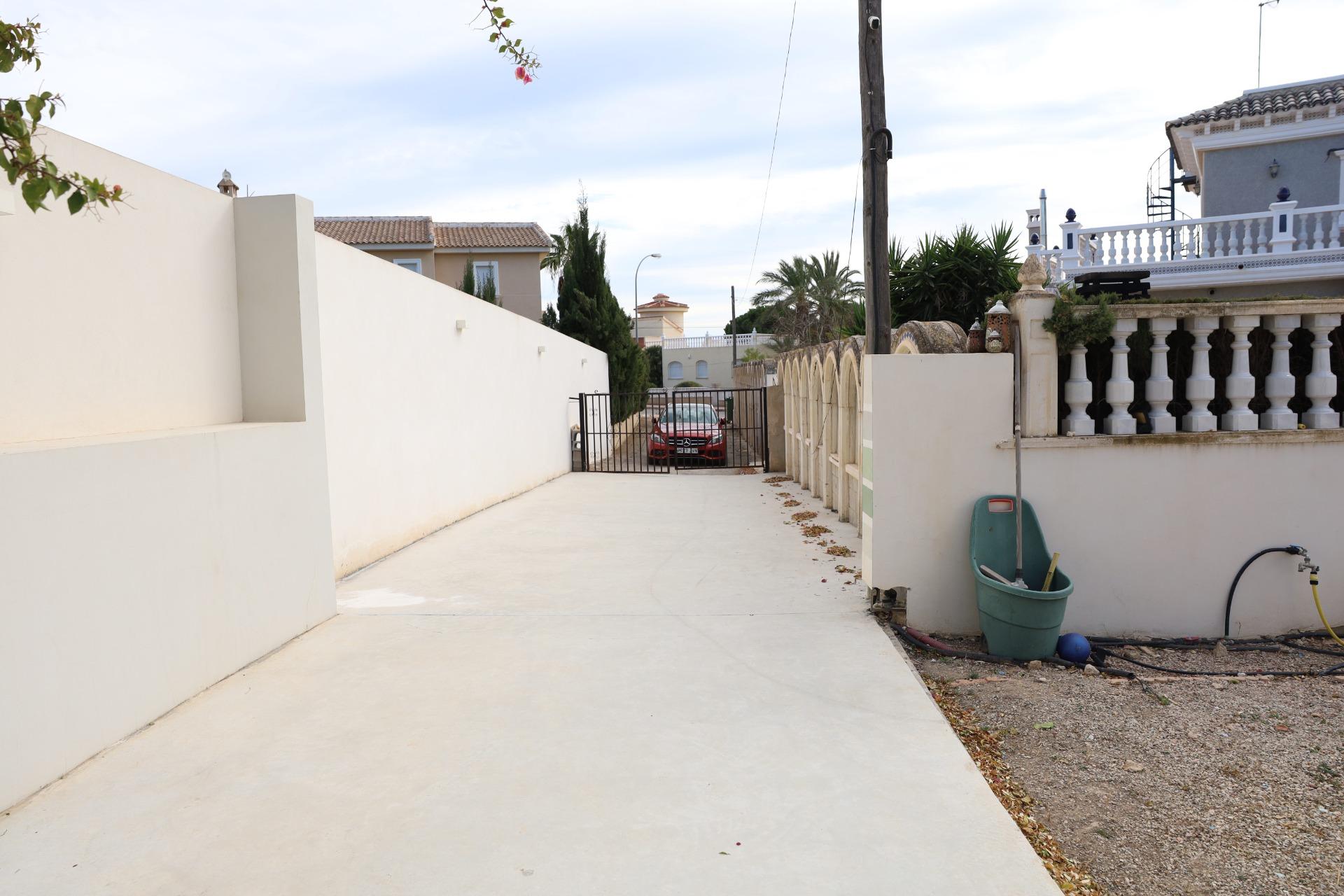 5 Bed, 3 Bath, HouseFor Sale, Ciudad Quesada, Alicante