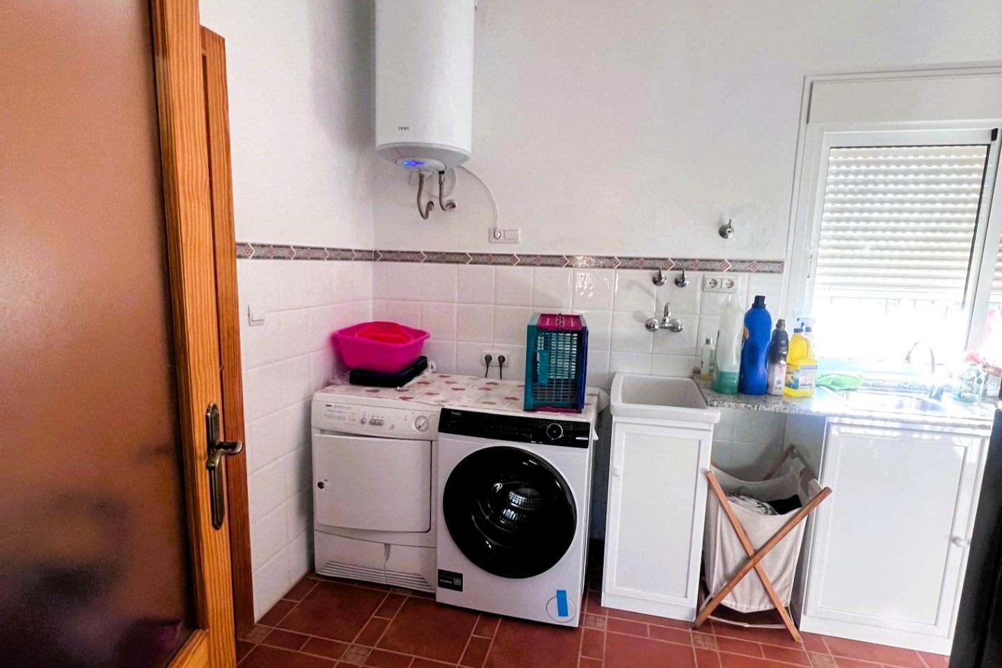 5 Bed, 3 Bath, HouseFor Sale, Orihuela, Alicante